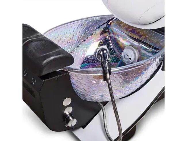 Maestro Opus™ Pedicure Spa Basin Closeup Side View